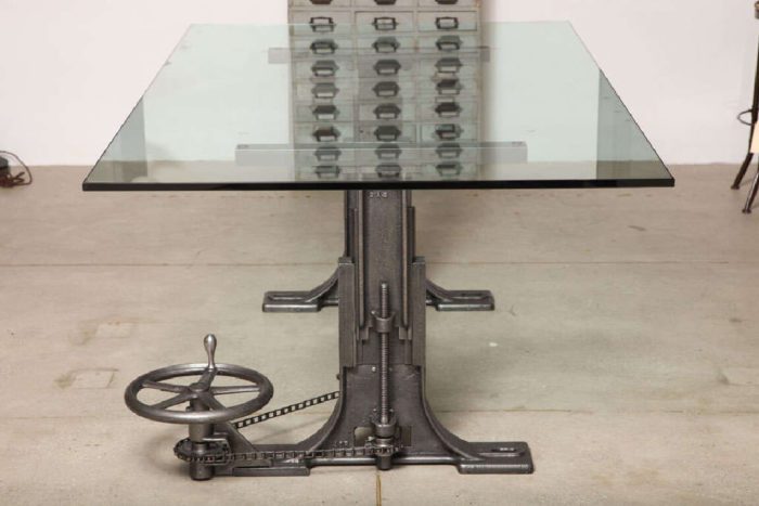 Chain Drive Cast Iron Adjustable Table Base